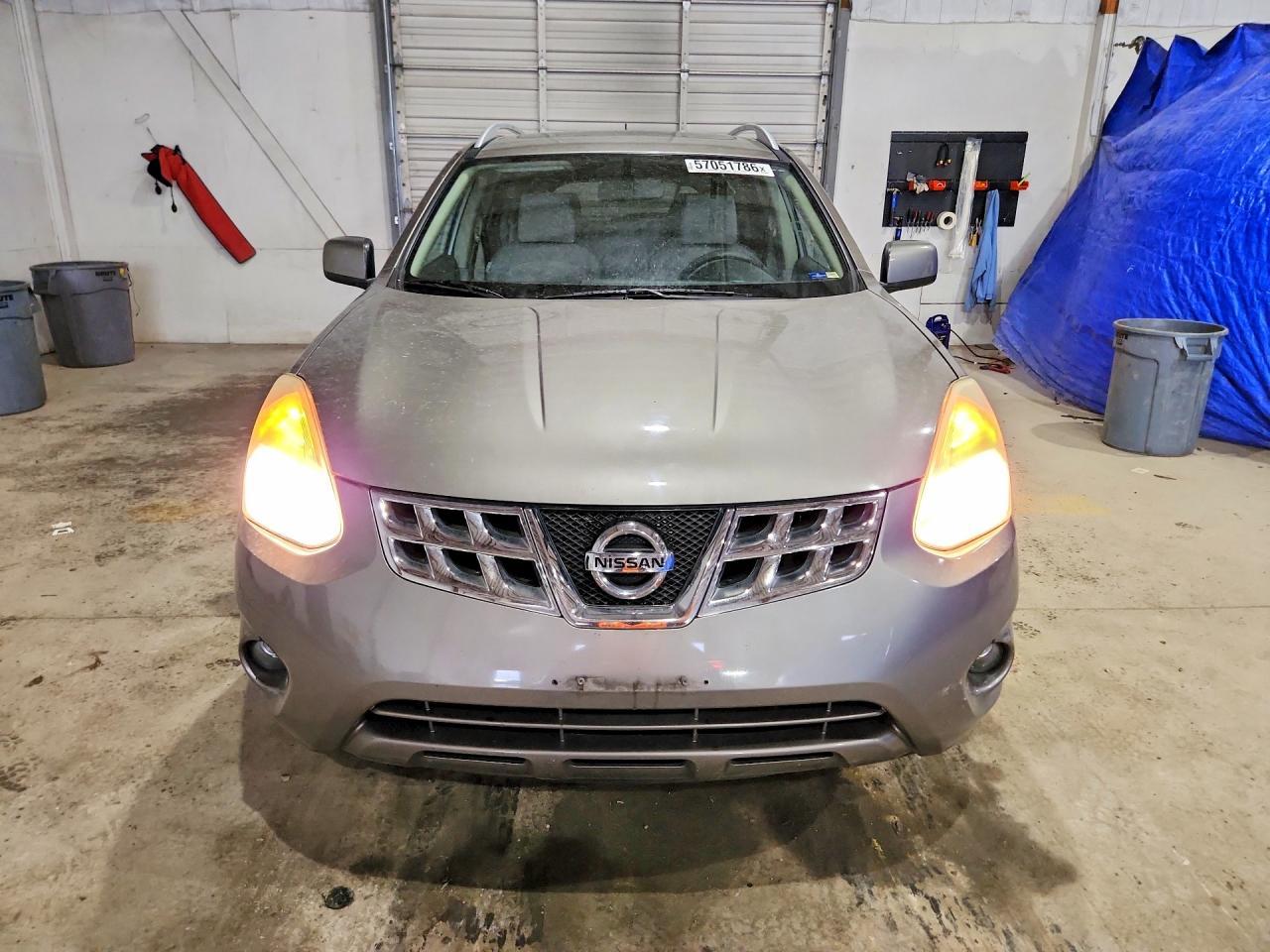 2013 Nissan Rogue S - Фото 5