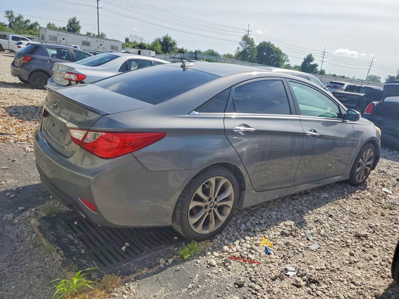 2014 Hyundai Sonata Se - Image 3