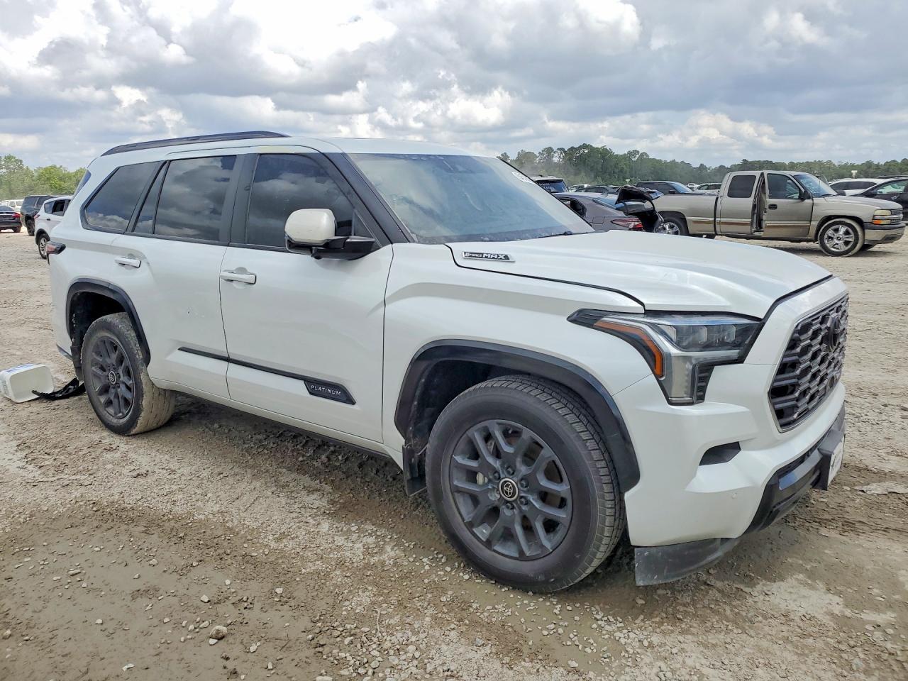 2024 Toyota Sequoia Platinum - Фото 4