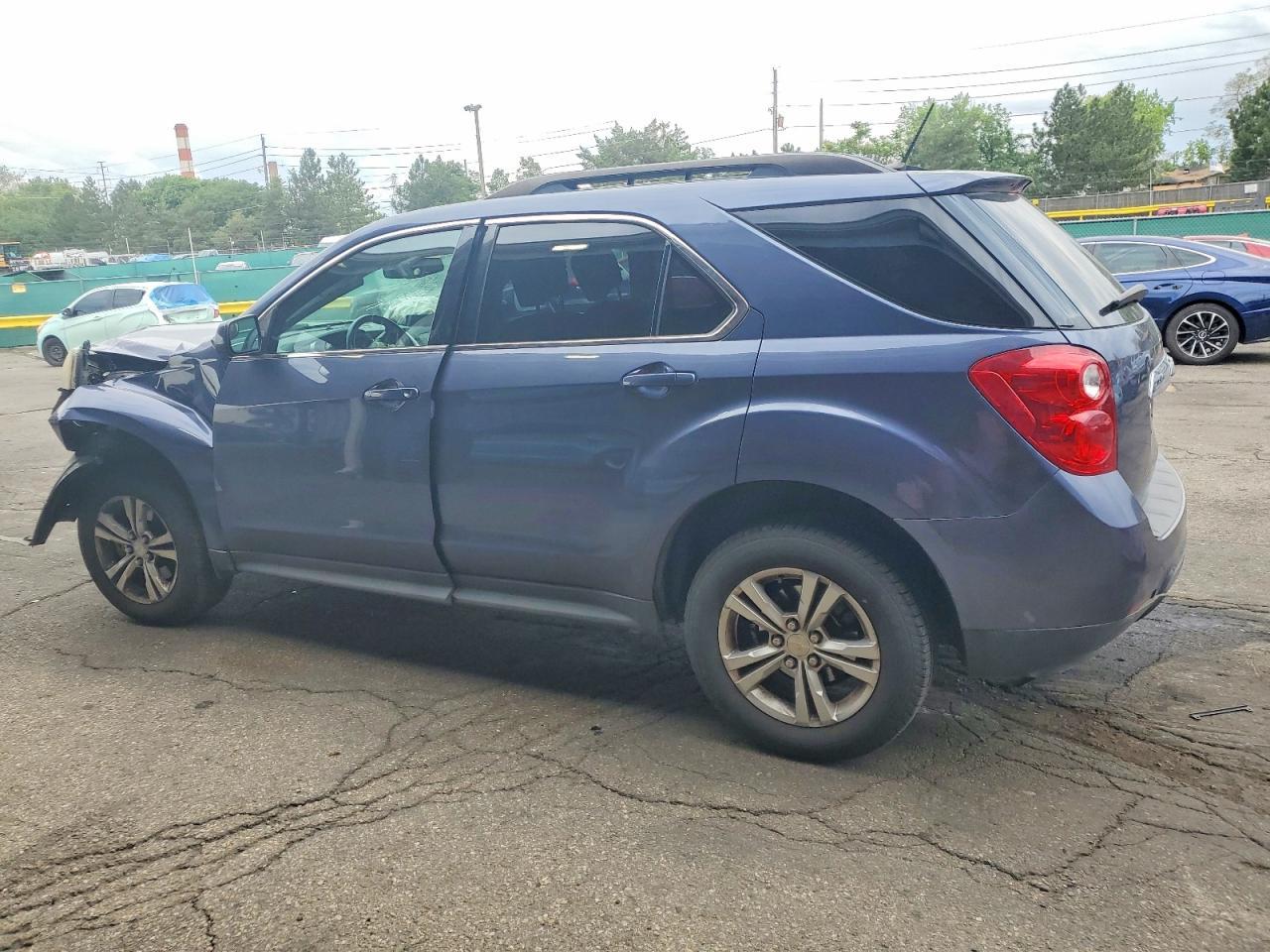 2014 Chevrolet Equinox Lt - Image 2