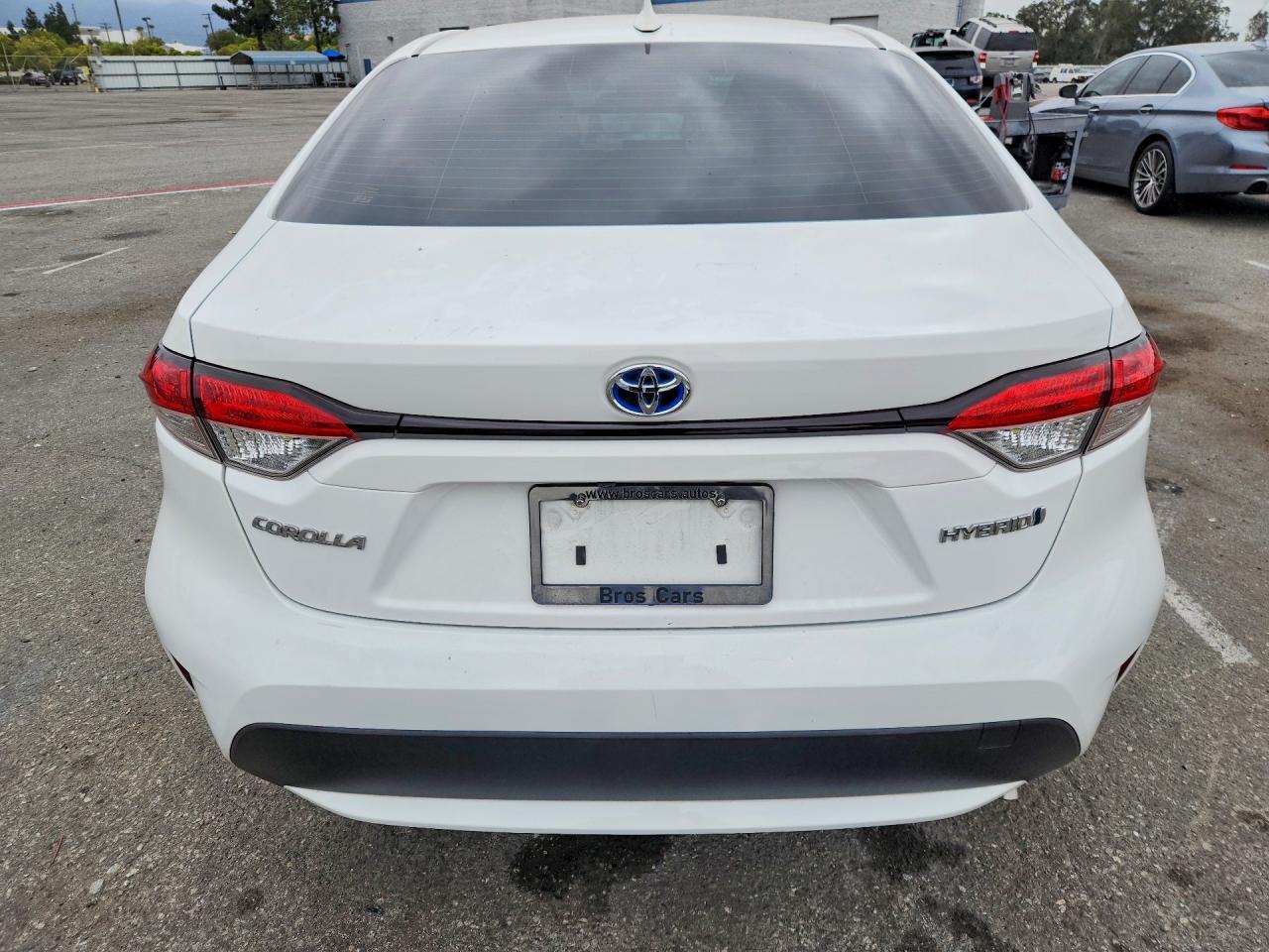 2021 Toyota Corolla Le - Фото 6