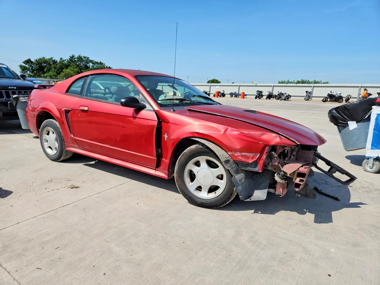 2001 Ford Mustang - Фото 4