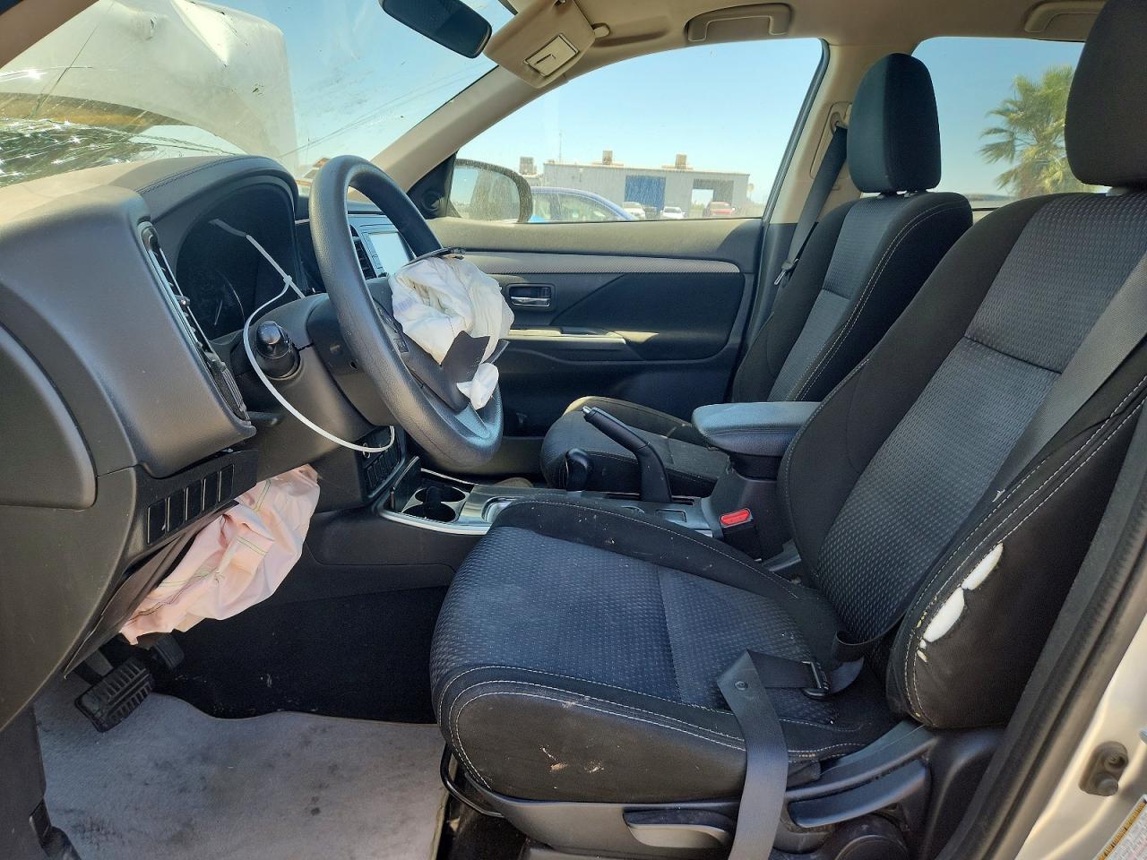 2018 Mitsubishi Outlander Es - Image 7
