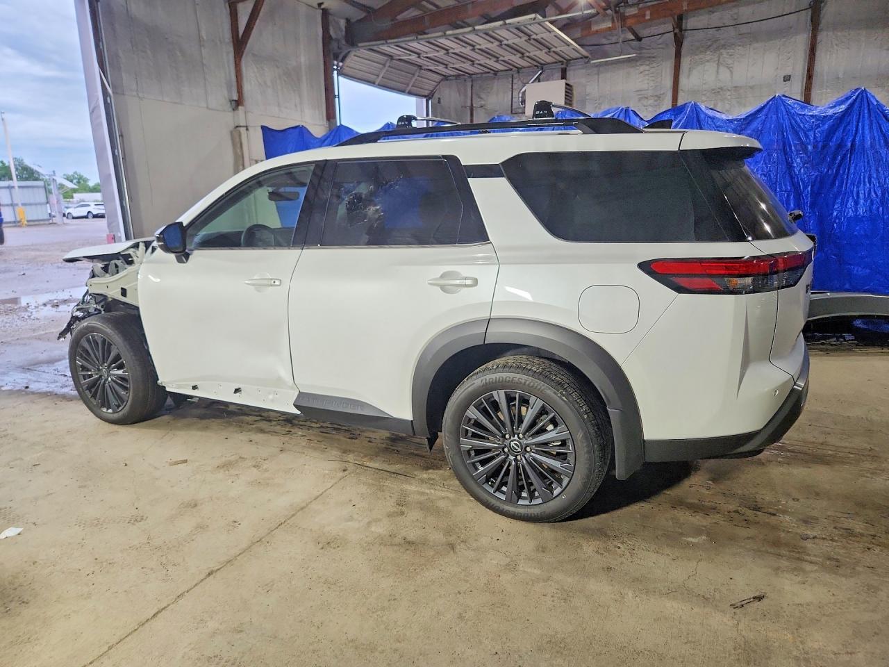 2026 Nissan Pathfinder Sl - Фото 2