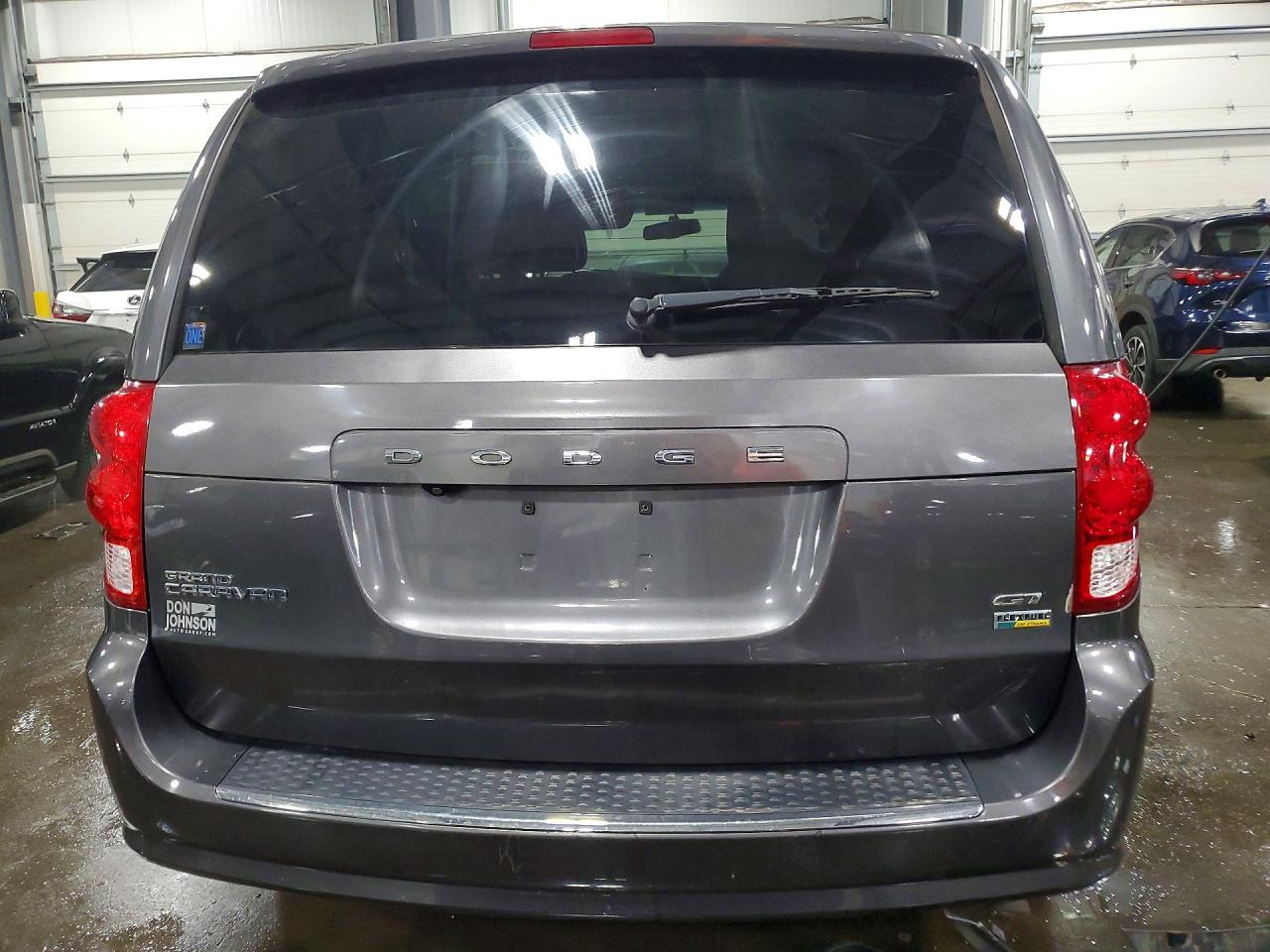 2017 Dodge Grand Caravan Gt - Фото 6