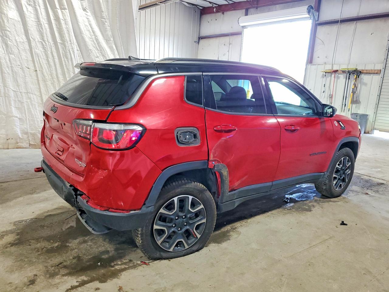 2020 Jeep Compass Trailhawk - Image 3