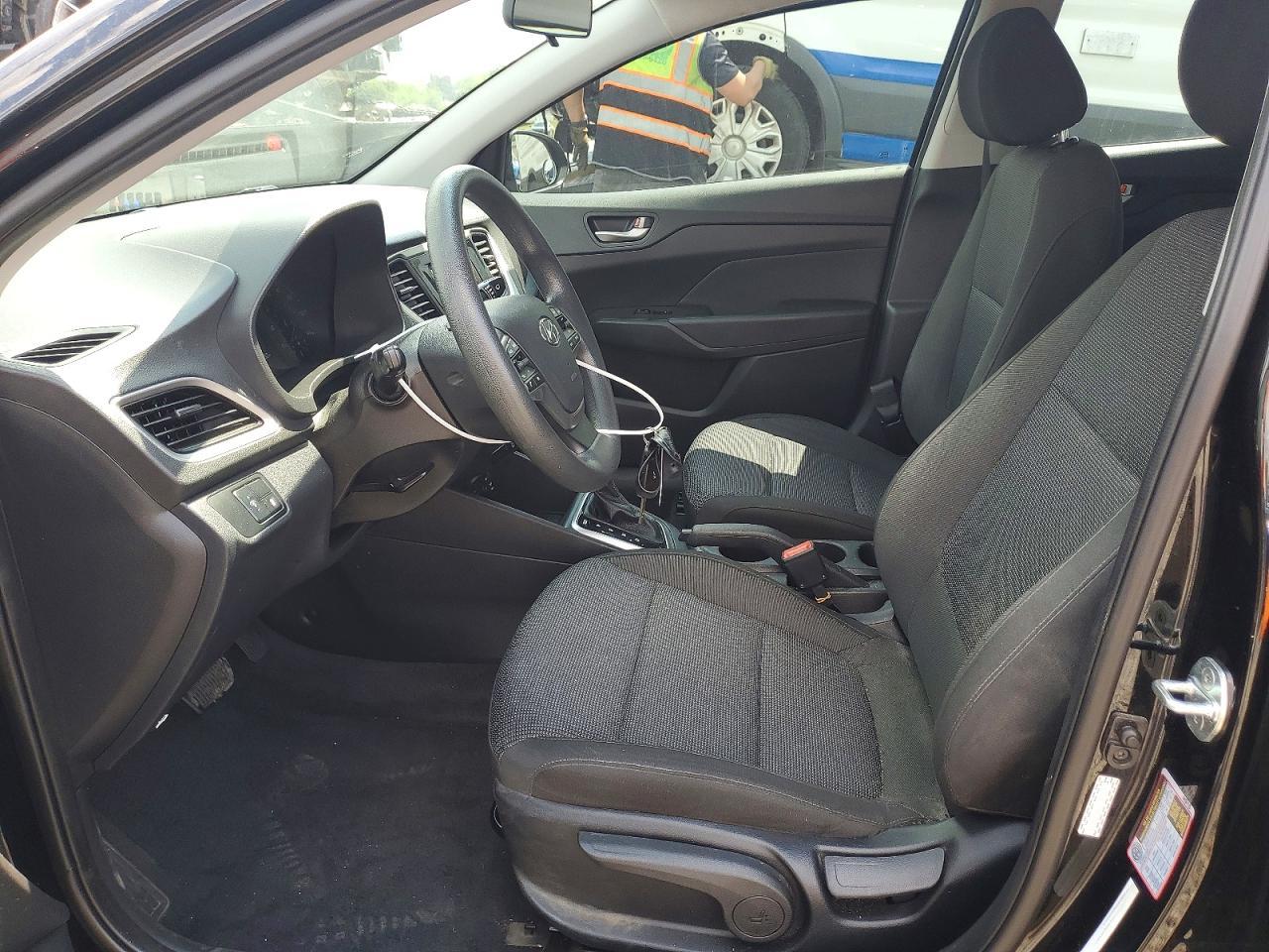 2022 Hyundai Accent Se - Фото 7
