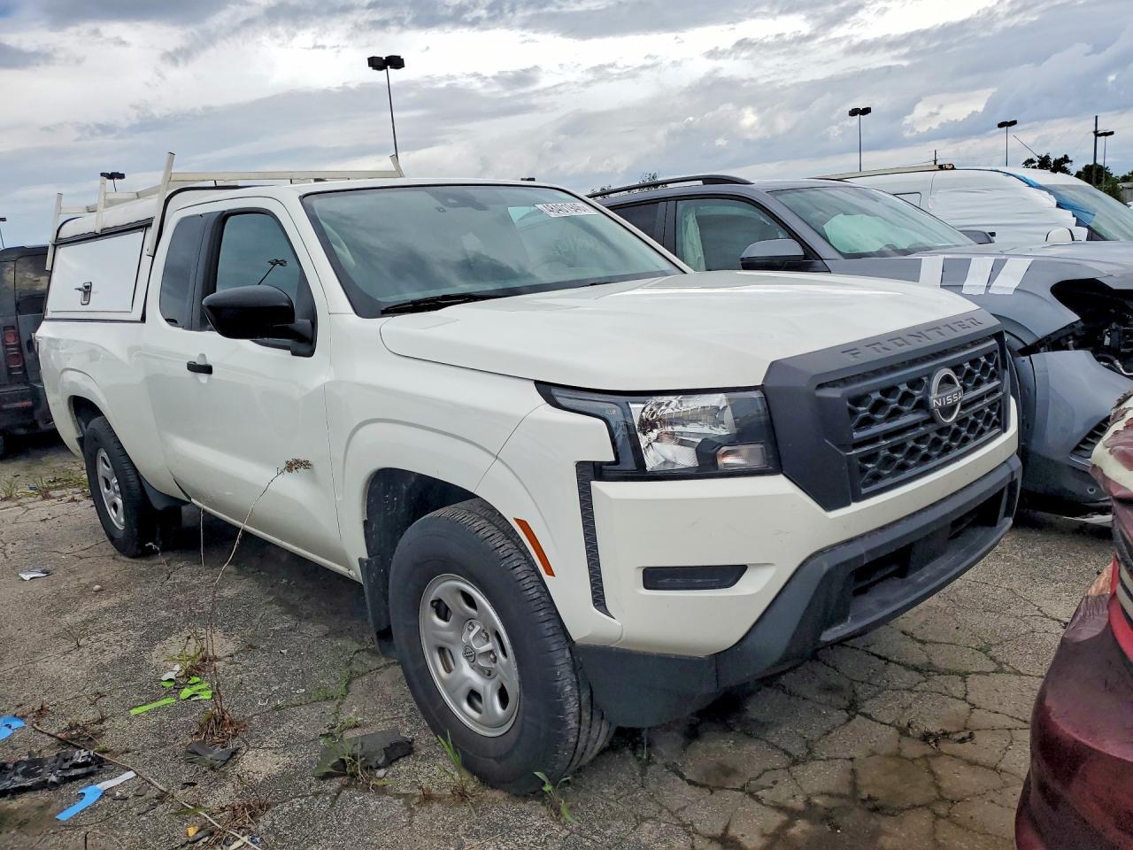 2024 Nissan Frontier S - Image 4