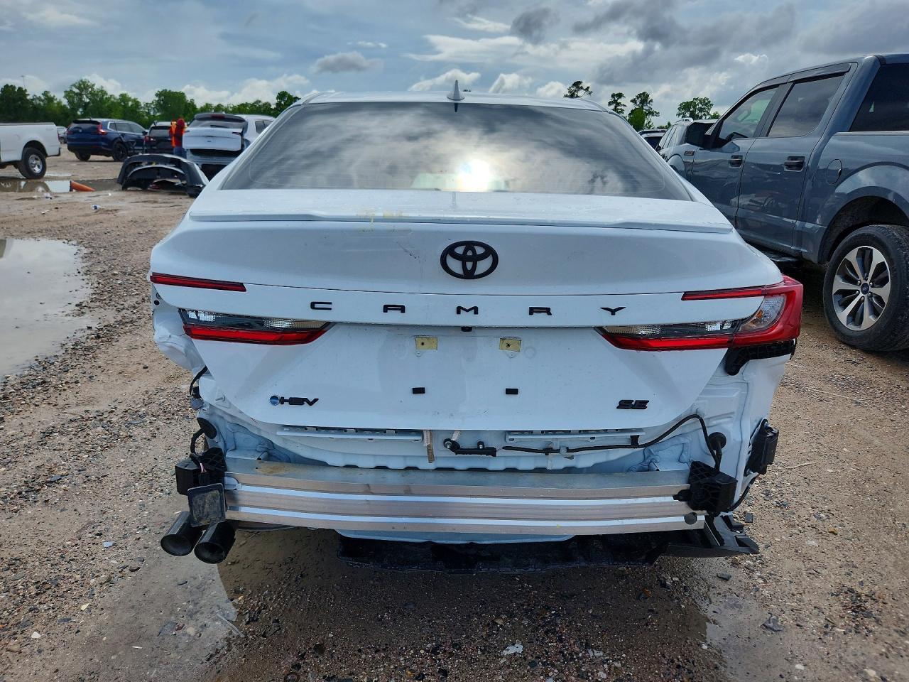 2026 Toyota Camry Se - Фото 6