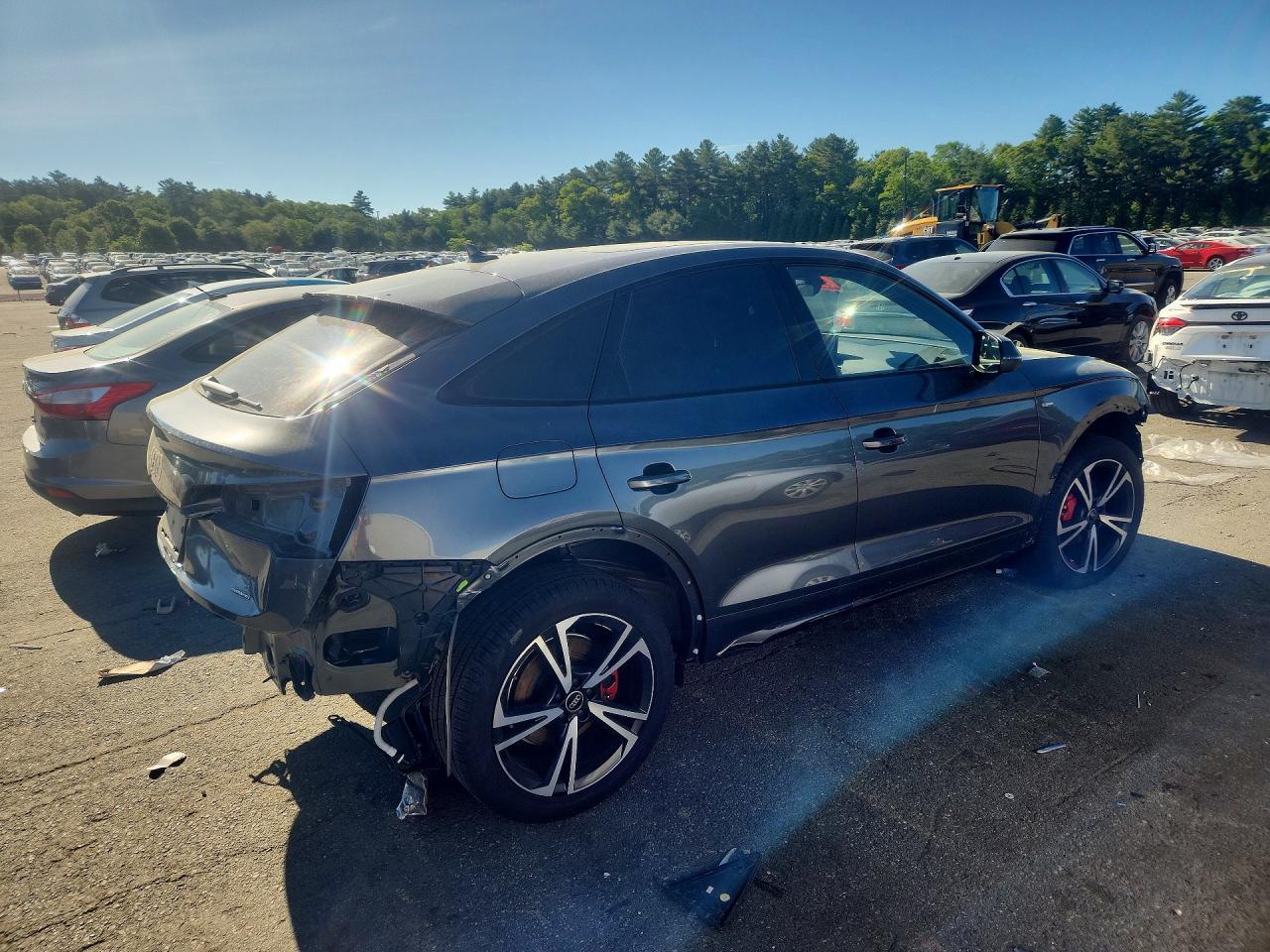 2025 Audi Q5 Sportback Prestige 45 - Фото 3