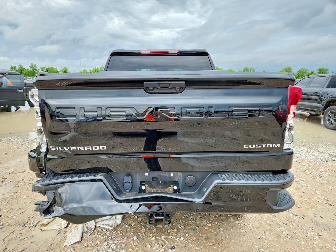 2025 Chevrolet Silverado K1500 Trail Boss Custom - Image 6