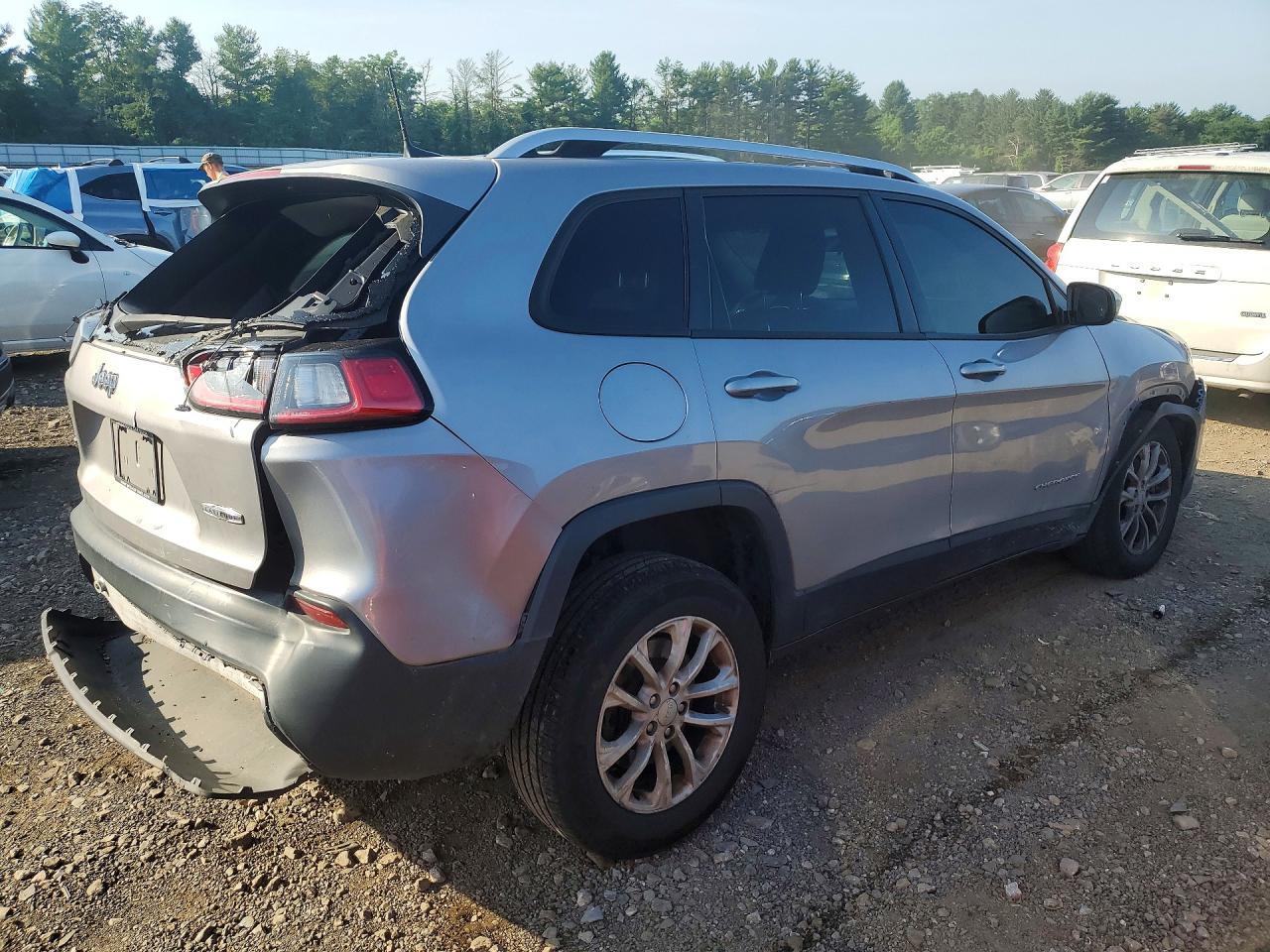 2020 Jeep Cherokee Latitude - Фото 3
