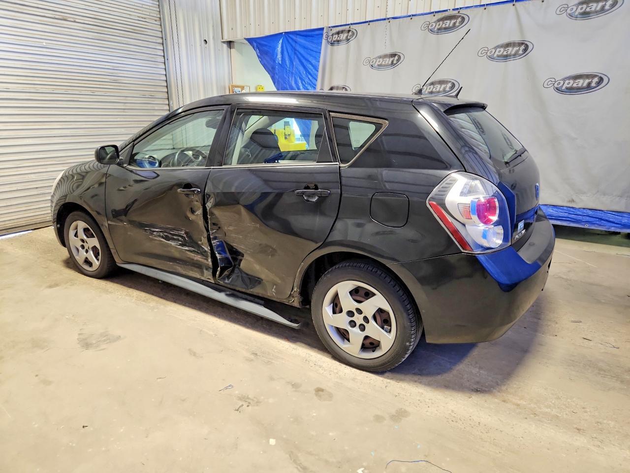 2009 Pontiac Vibe - Фото 2