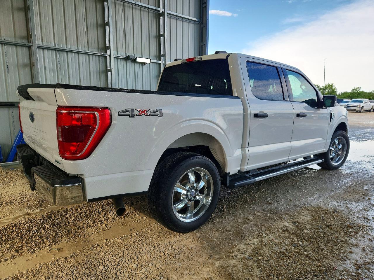 2021 Ford F150 Supercrew - Фото 3