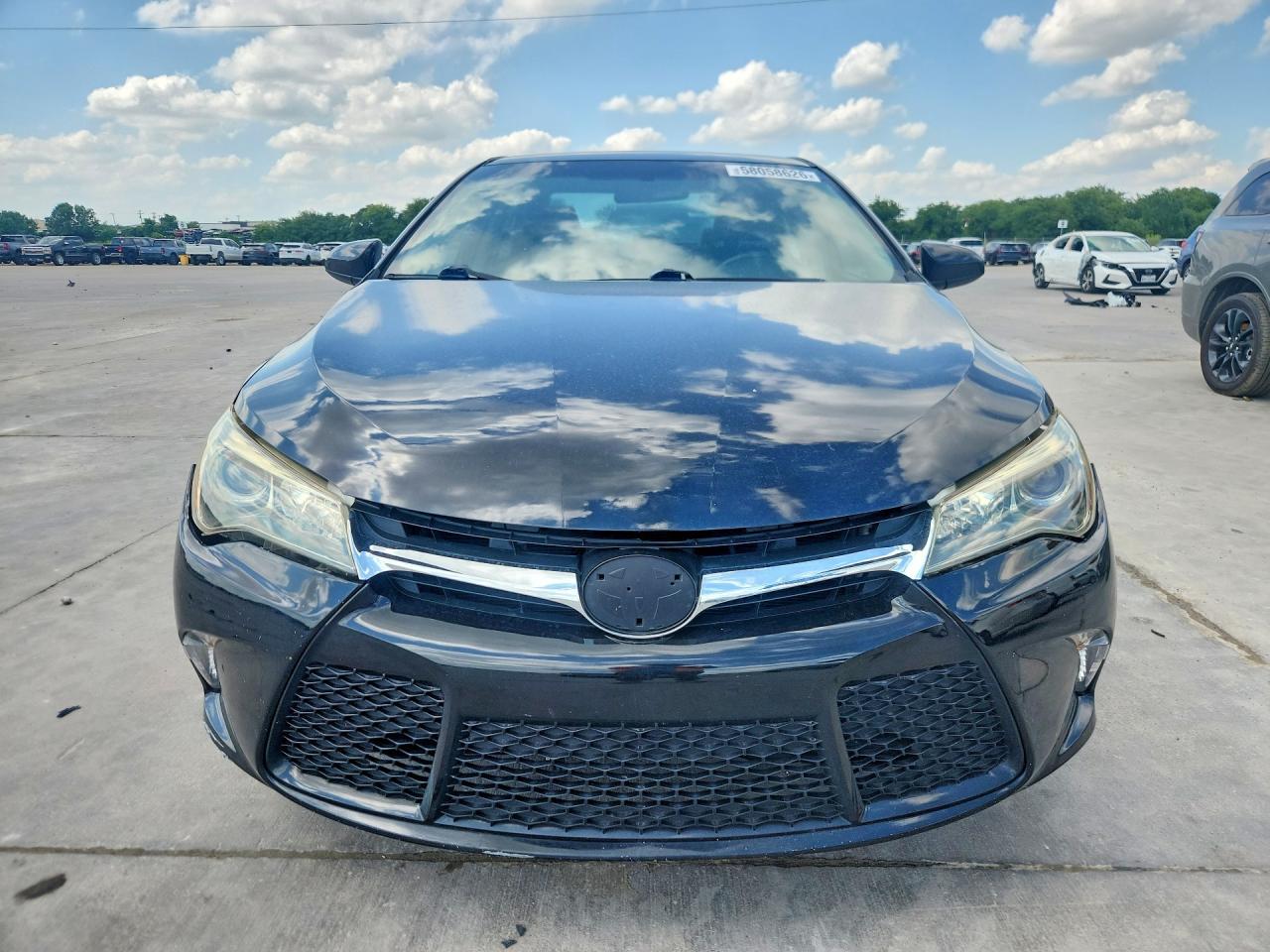 2017 Toyota Camry Se - Фото 5