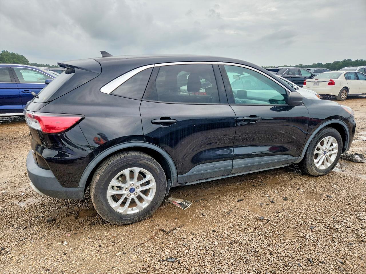 2022 Ford Escape Se - Фото 3