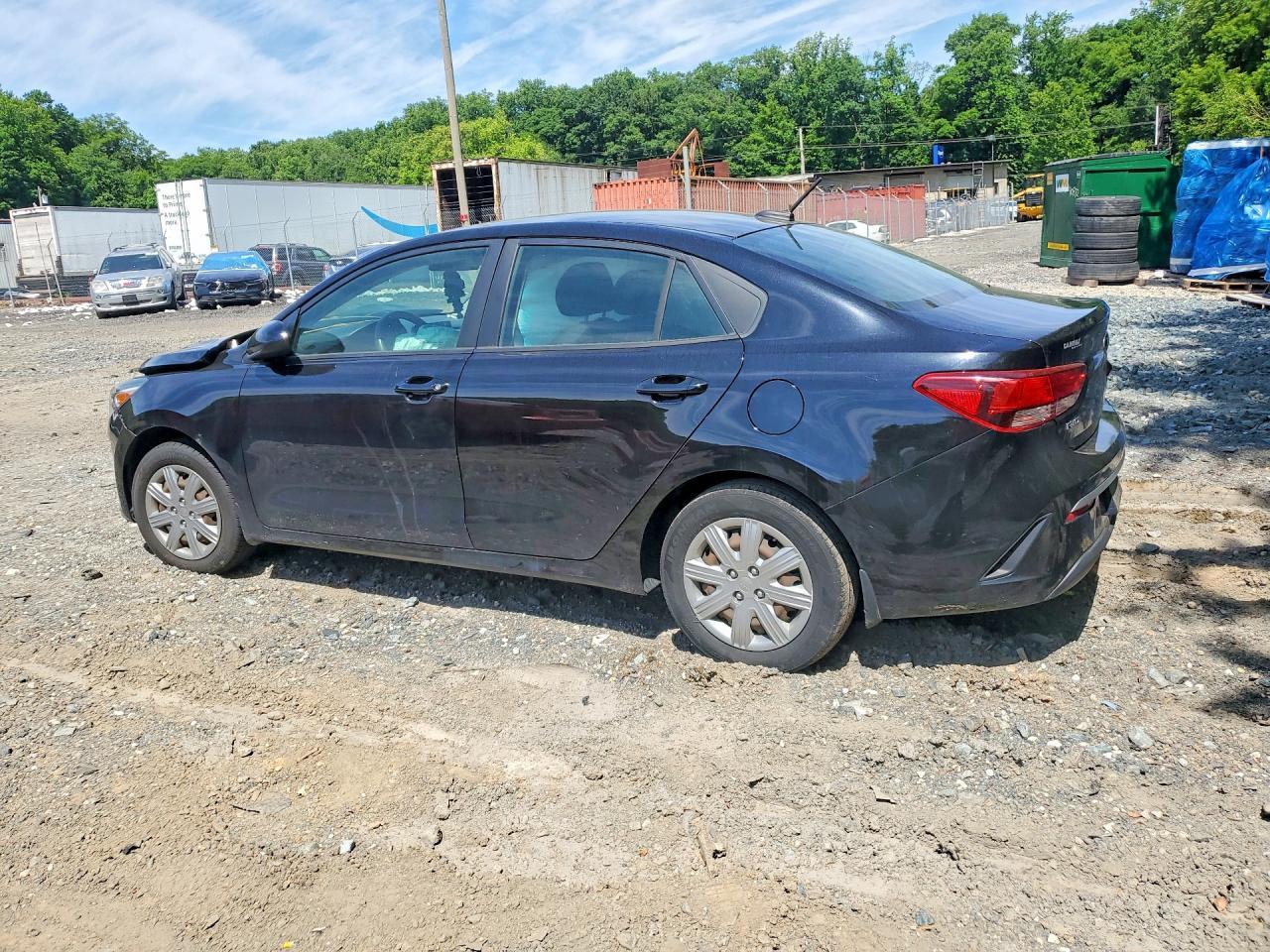 2021 Kia Rio S - Фото 2