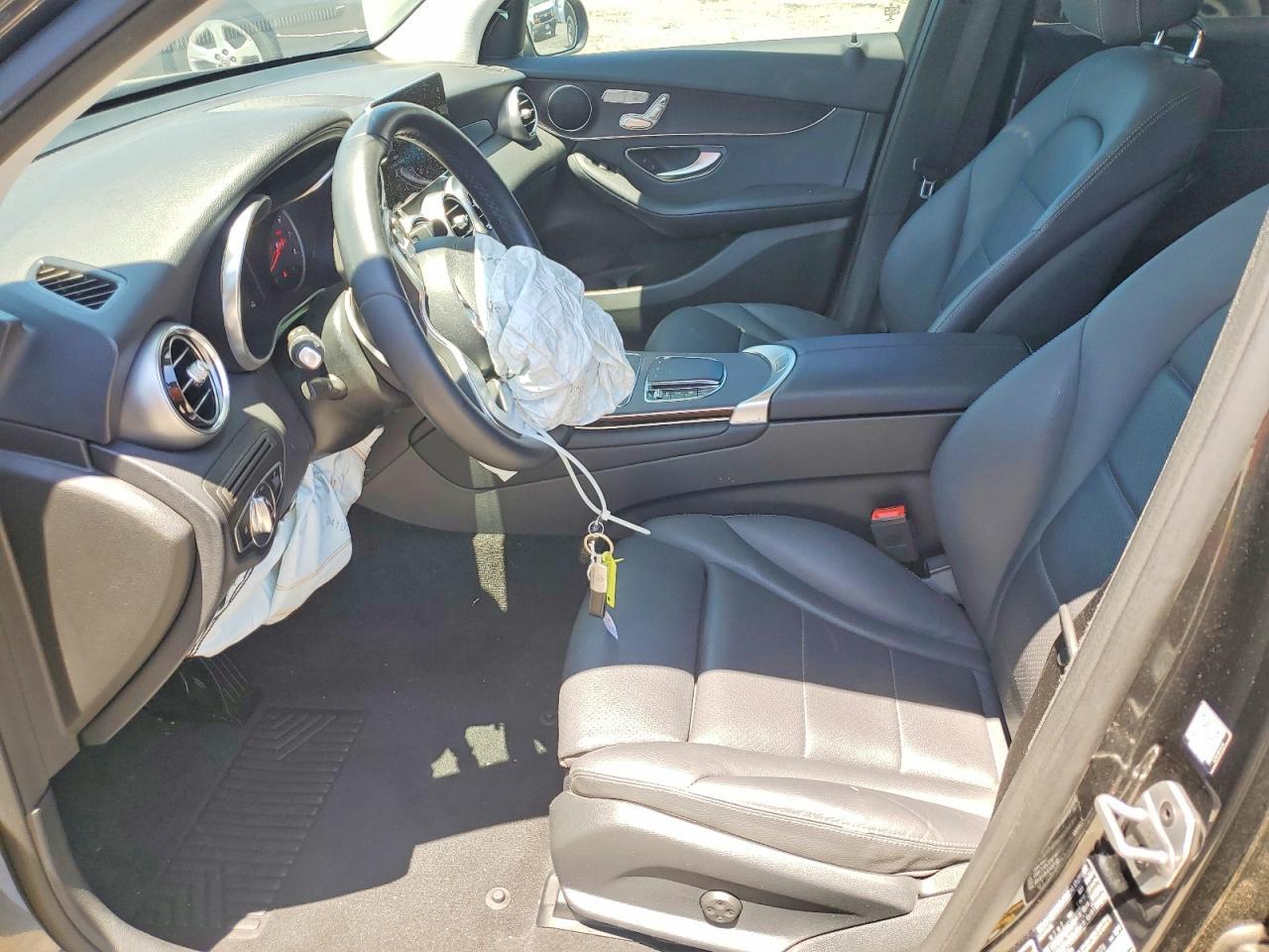 2021 Mercedes-Benz Glc 300 - Image 7