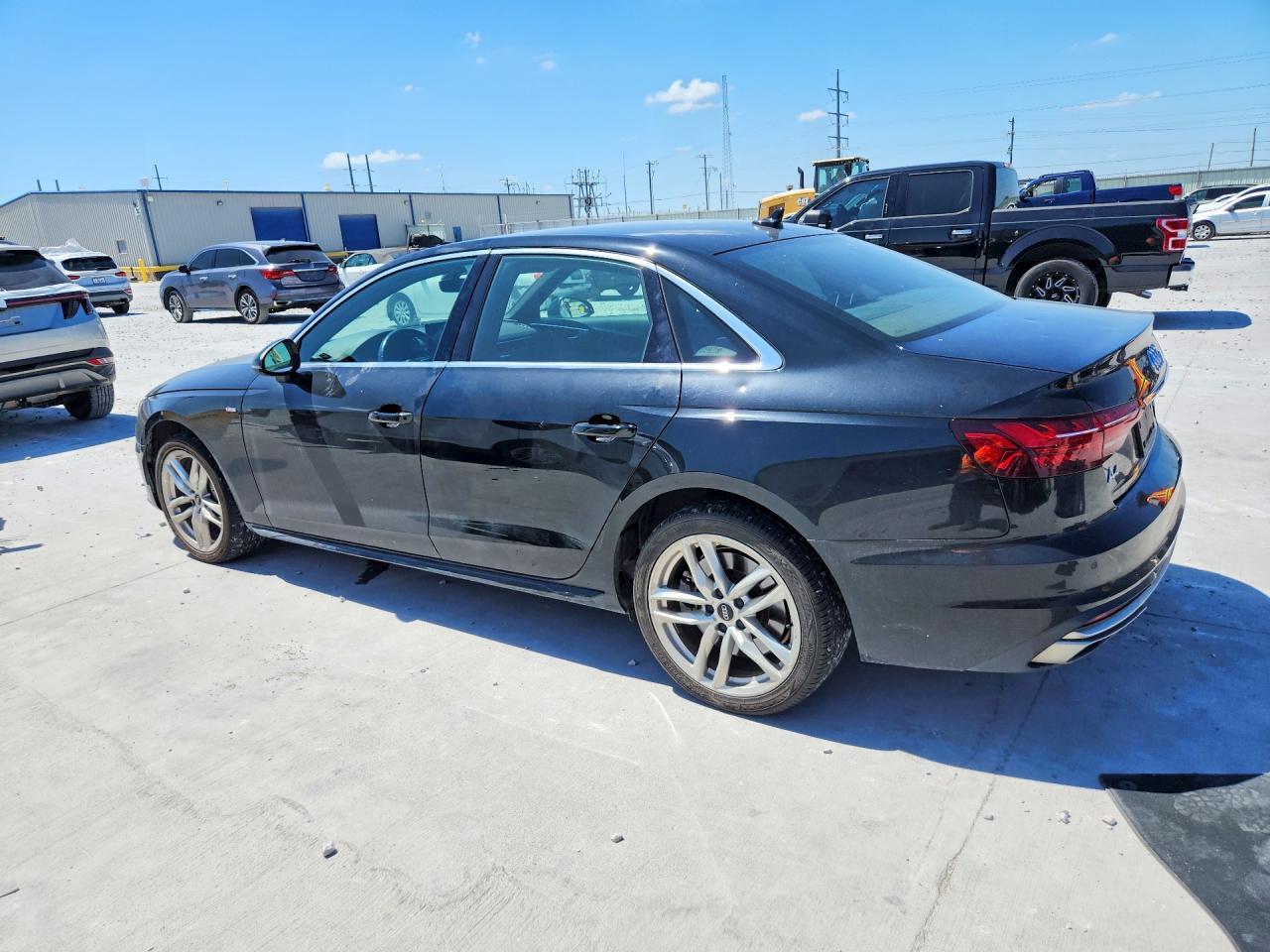 2021 Audi A4 Premium 45 - Фото 2