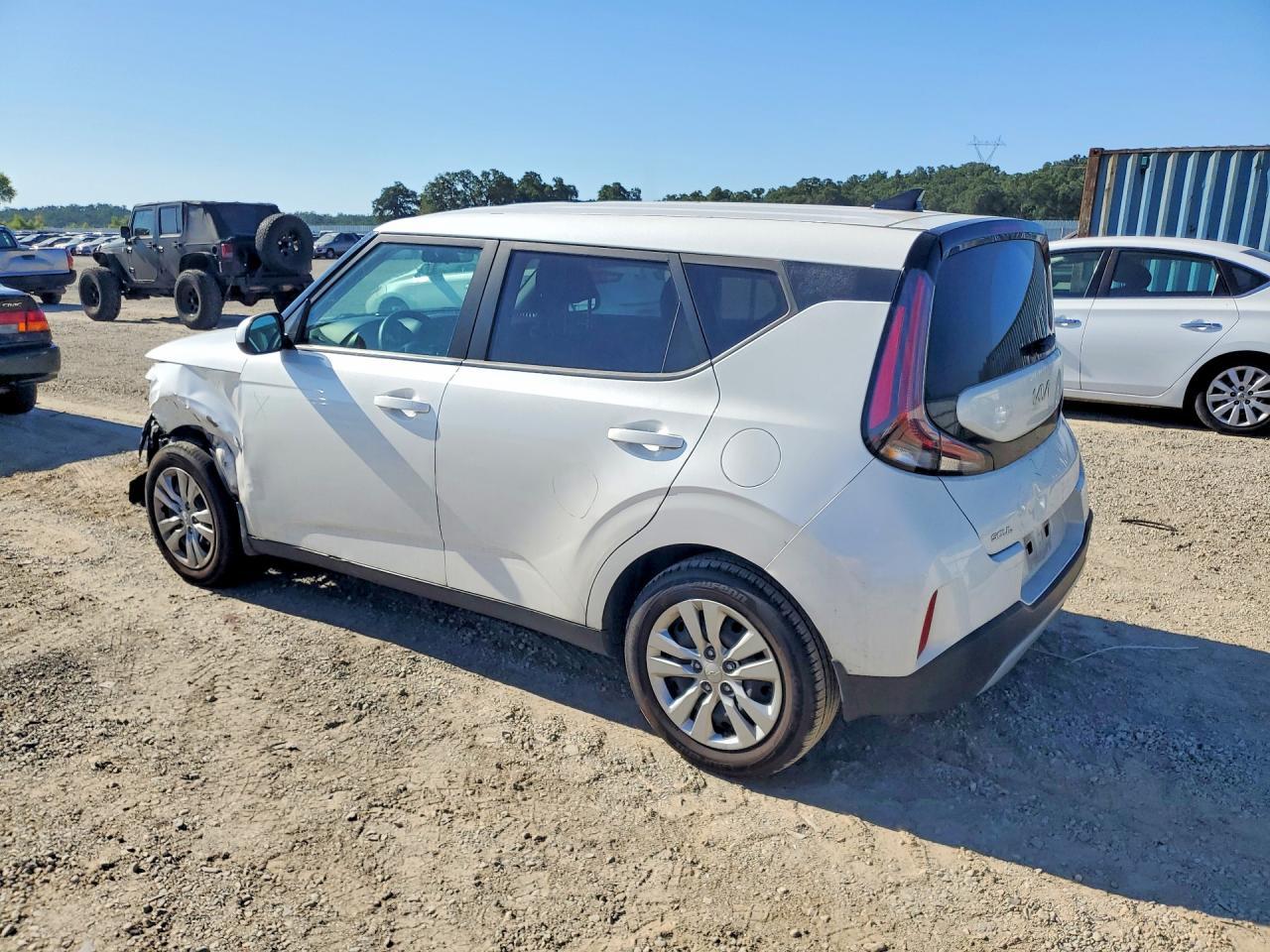 2023 Kia Soul Lx - Фото 2
