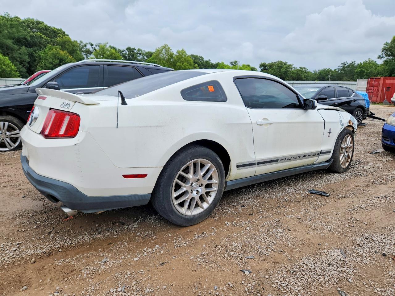 2012 Ford Mustang - Image 3