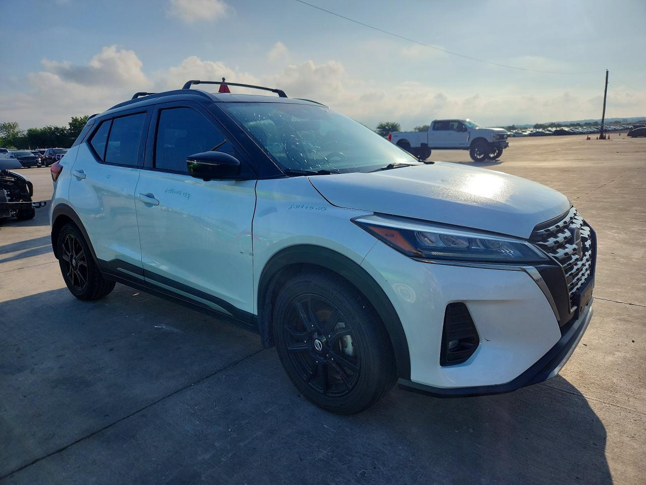 2021 Nissan Kicks Sr - Фото 4