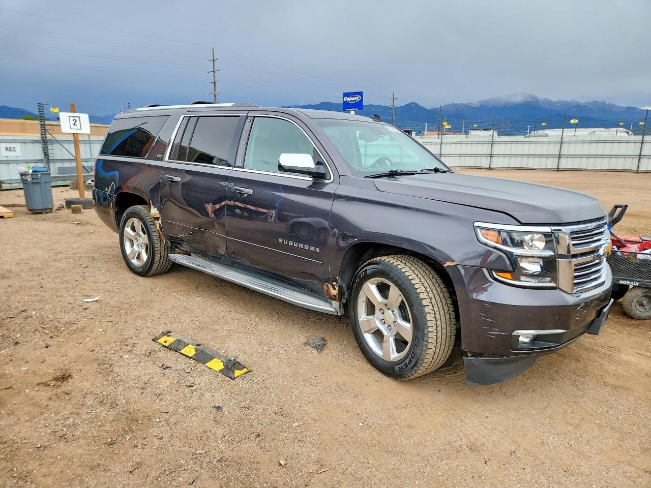2015 Chevrolet Suburban K1500 Ltz - Image 4