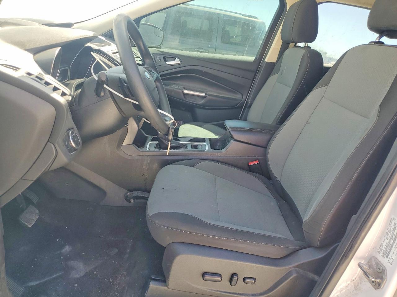 2017 Ford Escape Se - Фото 7