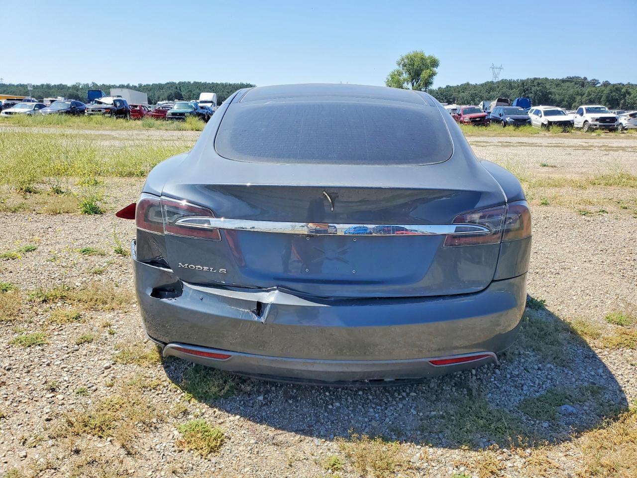 2013 Tesla Model S - Image 6