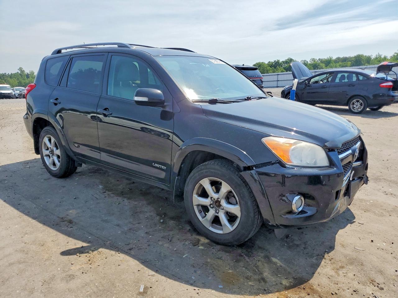 2010 Toyota Rav4 Limited - Image 4