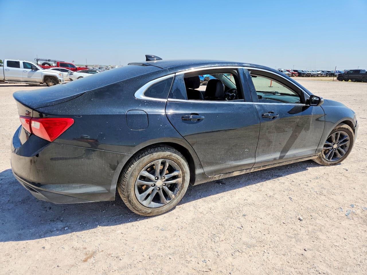 2017 Chevrolet Malibu Lt - Image 3