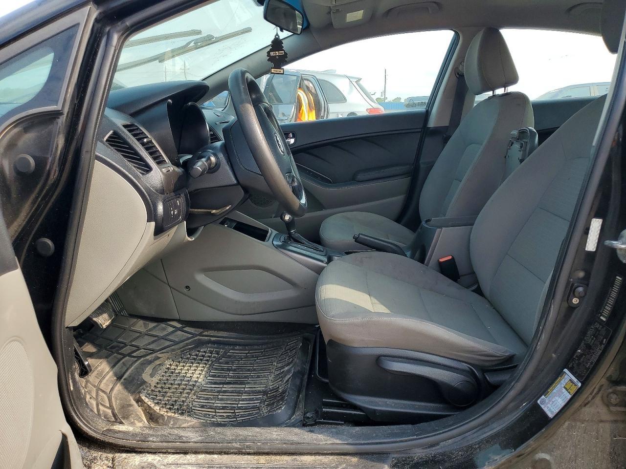 2015 Kia Forte - Фото 7