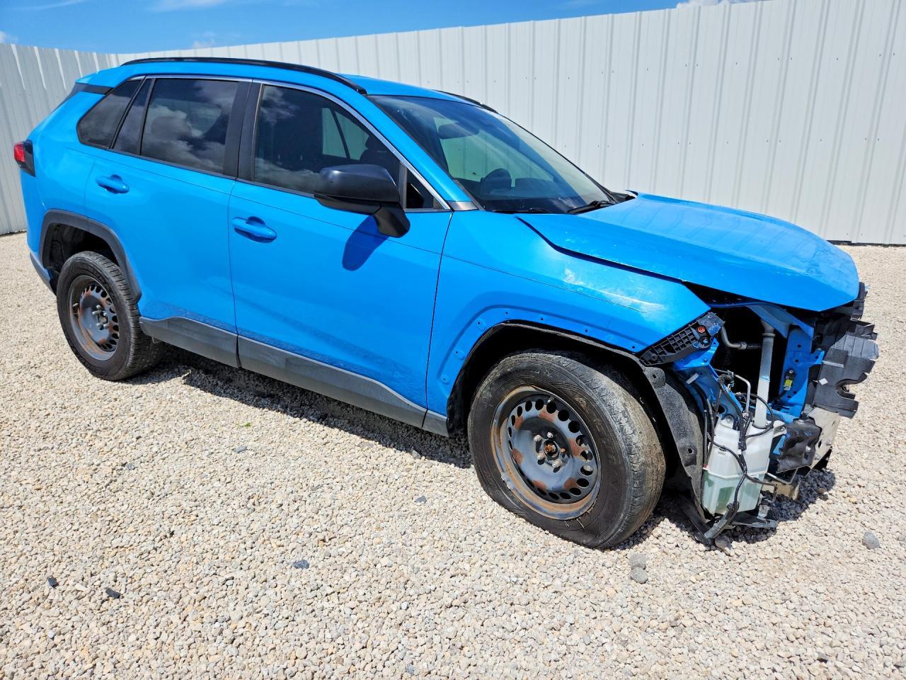 2019 Toyota Rav4 Le - Image 4