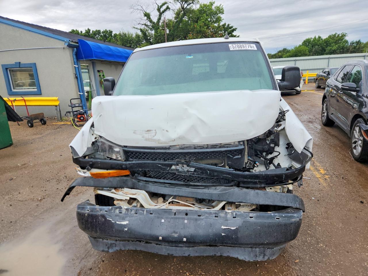 2018 Chevrolet Express G3500 Ls - Image 5