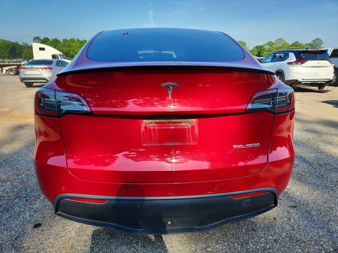 2022 Tesla Model Y - Фото 6
