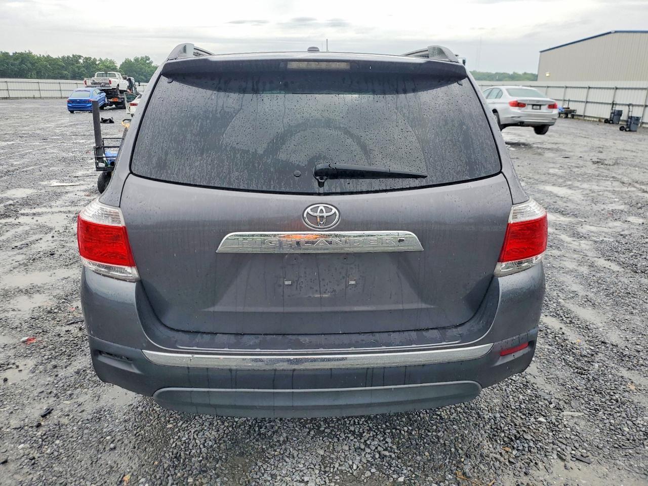 2011 Toyota Highlander Base - Фото 6