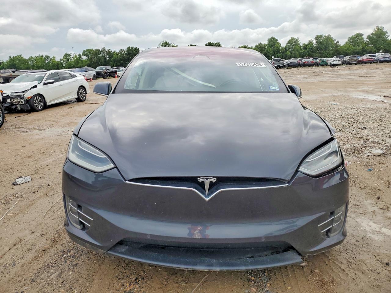 2019 Tesla Model X - Фото 5