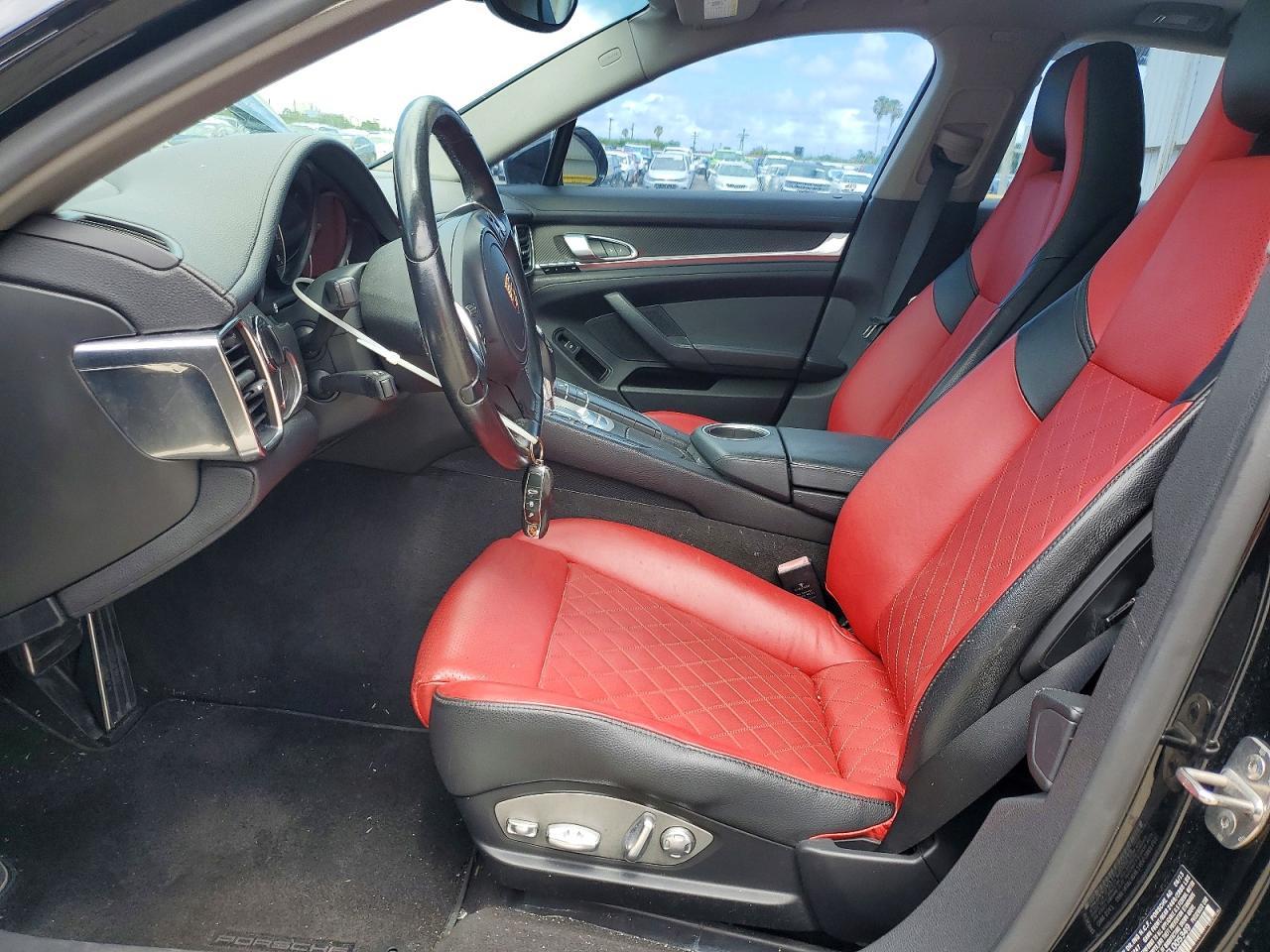 2014 Porsche Panamera 2 - Image 7