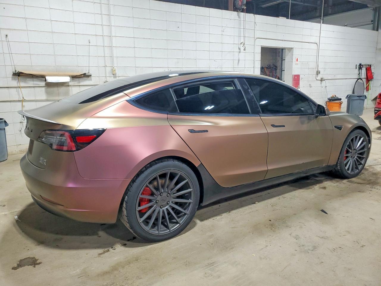 2021 Tesla Model 3 - Image 3