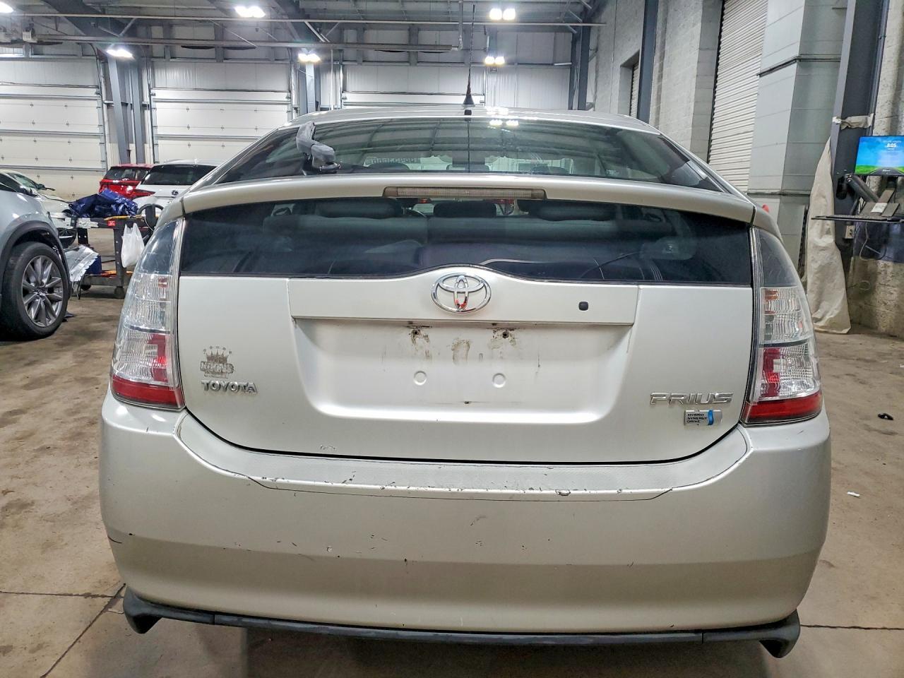 2005 Toyota Prius Base - Image 6