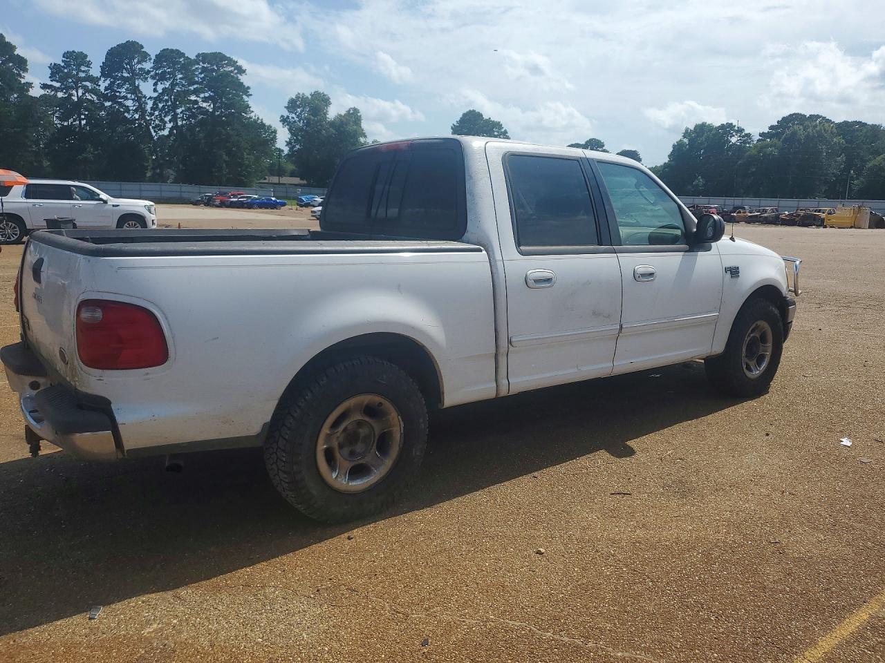 2003 Ford F150 Supercrew - Image 3