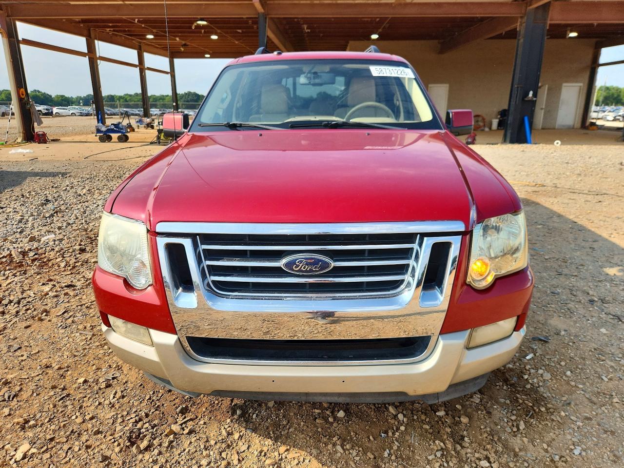 2010 Ford Explorer Eddie Bauer - Фото 5