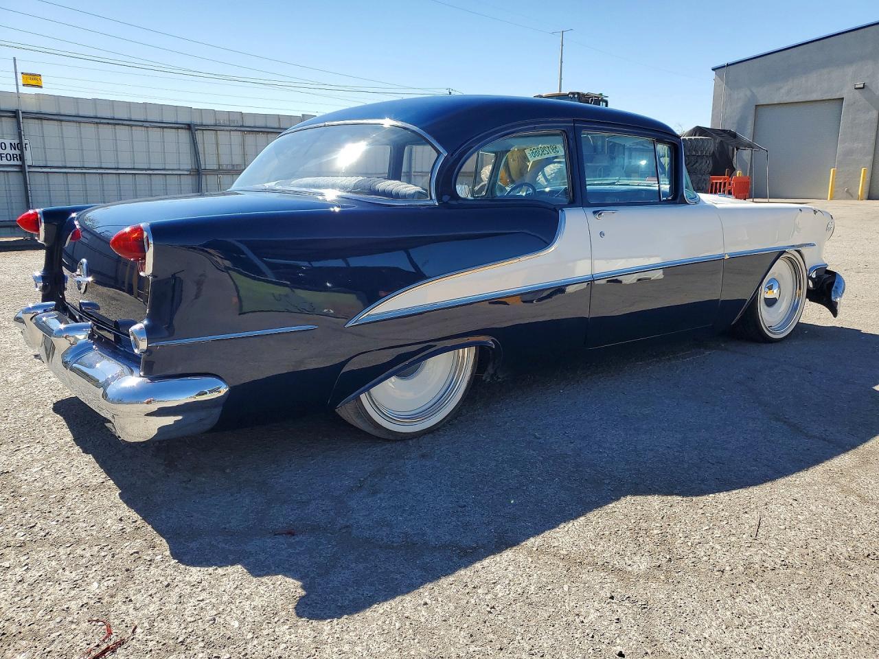 1955 Oldsmobile 88 - Фото 3