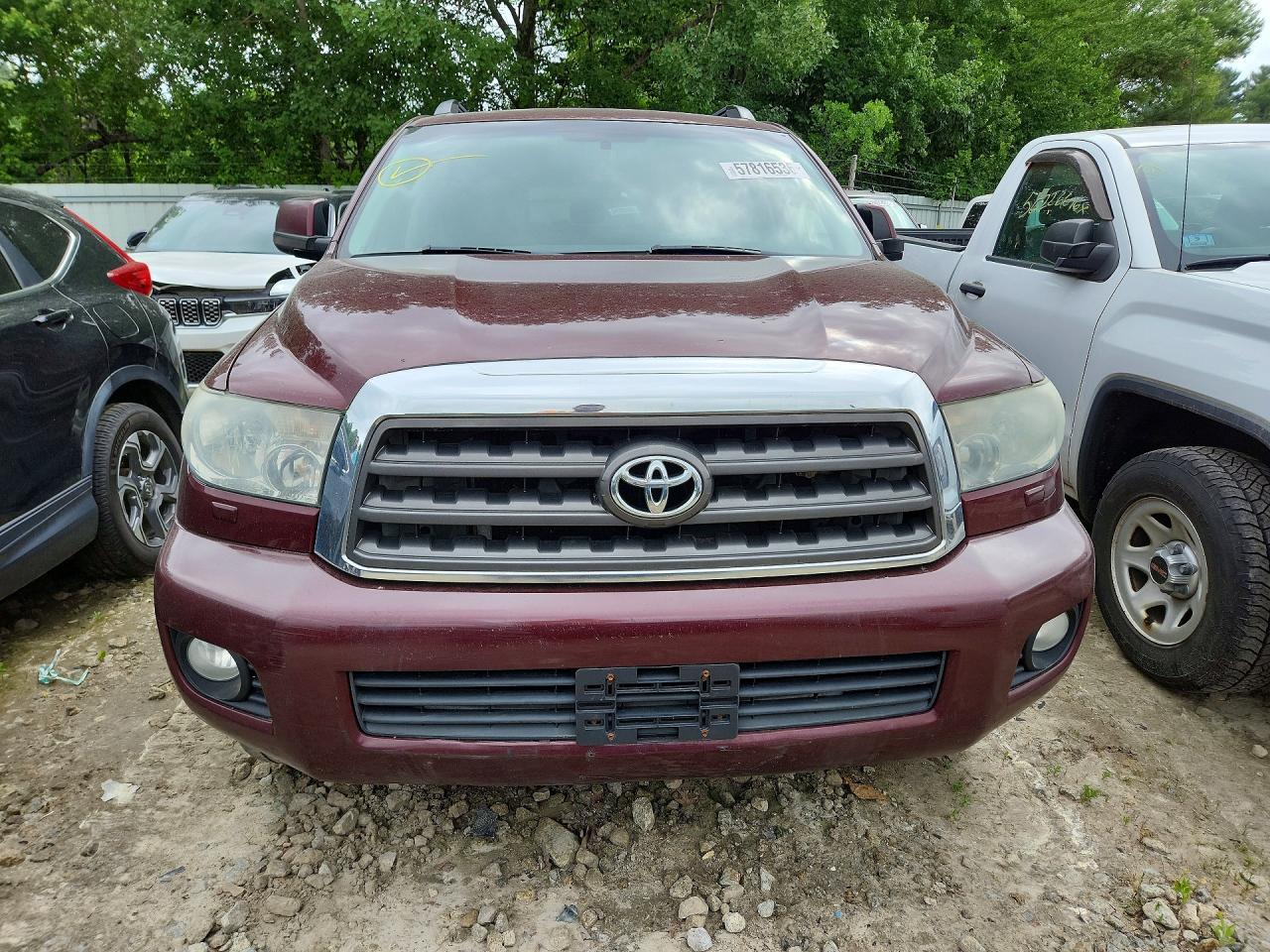 2011 Toyota Sequoia Sr5 - Image 5