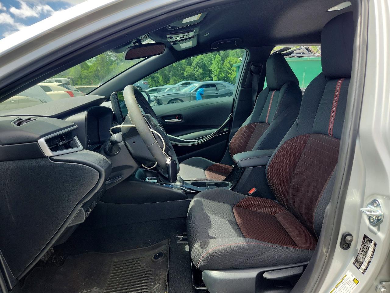2025 Toyota Corolla Se - Фото 7