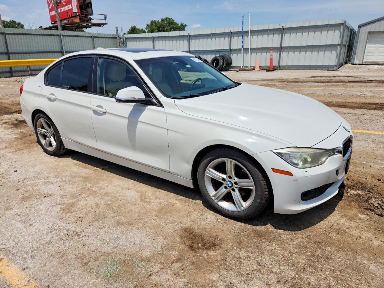 2014 BMW 328 Xi - Фото 4