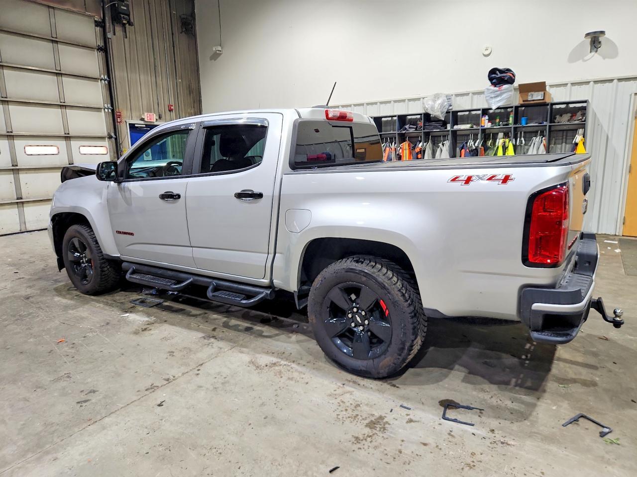 2018 Chevrolet Colorado Lt - Фото 2