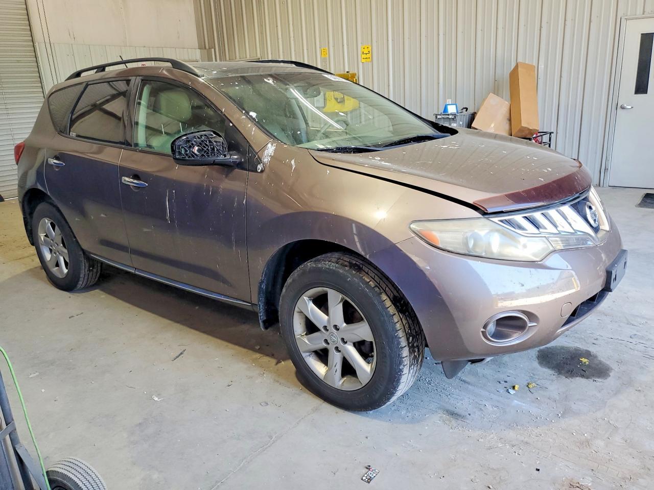 2010 Nissan Murano S - Фото 4