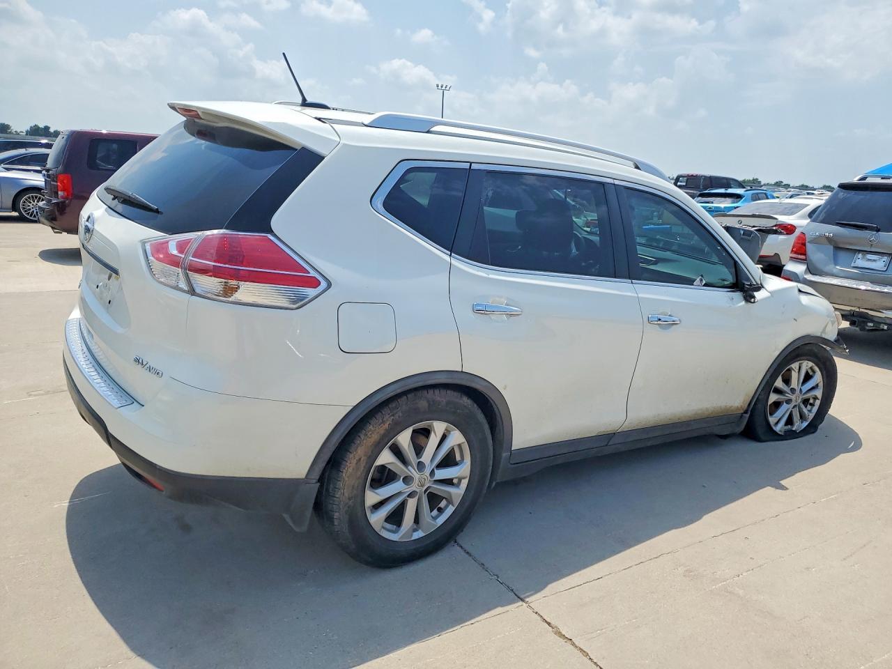 2016 Nissan Rogue Sv - Фото 3