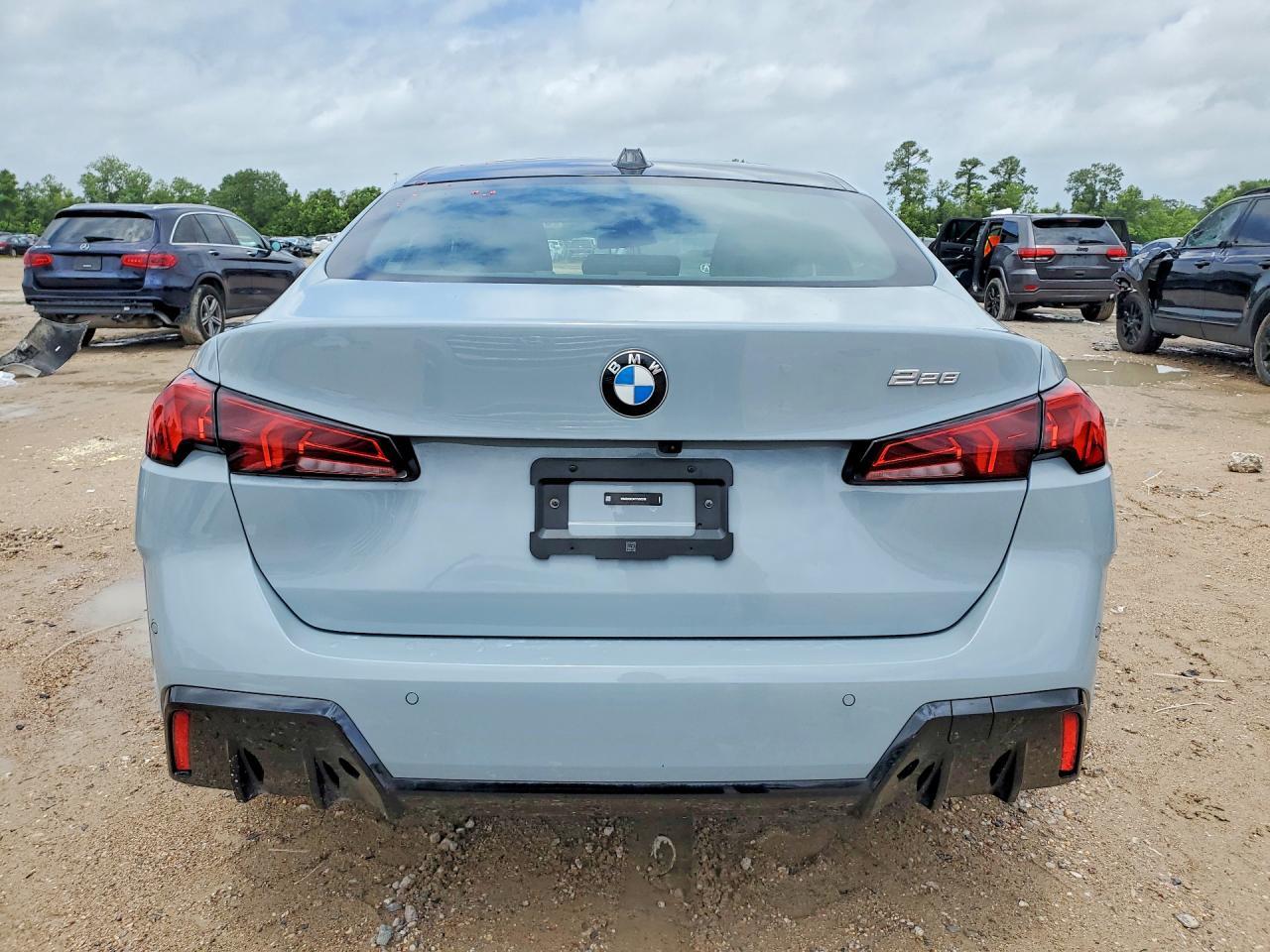 2026 BMW 228 - Фото 6